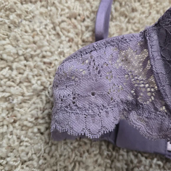 Women's Victoria's Secret Dream Angels Push Up Purple Lace Bra - 32b - Picture 5 of 13